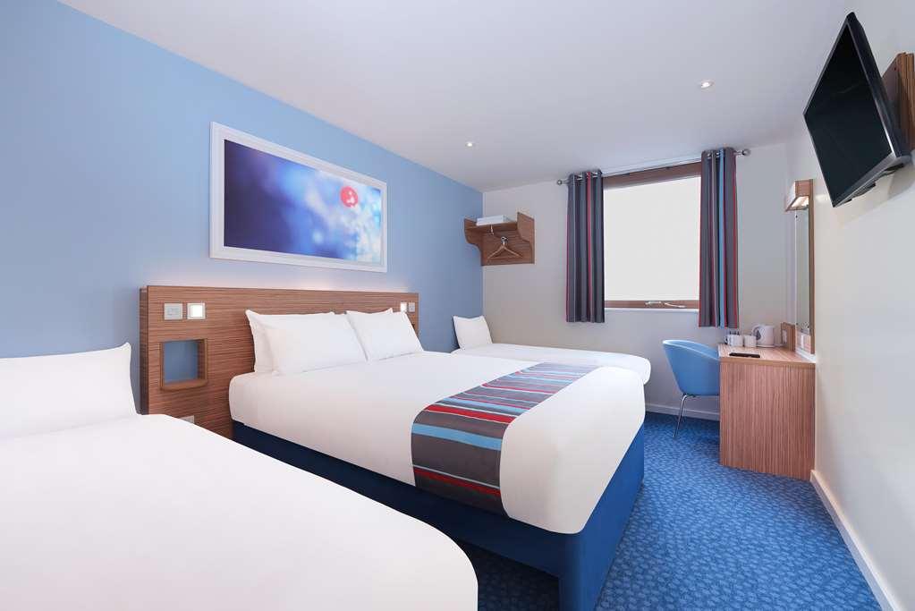 Travelodge Chester Central Phòng bức ảnh